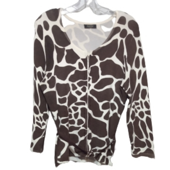 Peck & Peck Sweaters Peck Peck Brown Beige Giraffe Print Sweater